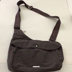 Baggallini Brown Crossbody Canvas Bohemian Bag Adjustable Strap Multiple Pockets